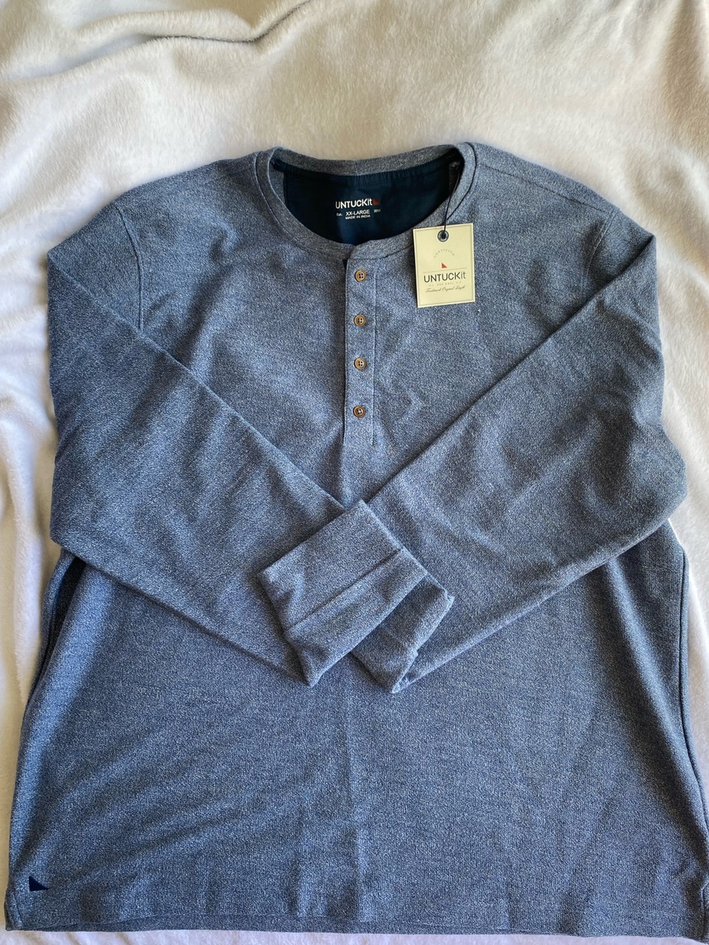 UNTUCKit Men's Long-Sleeve Henley in Slate Blue